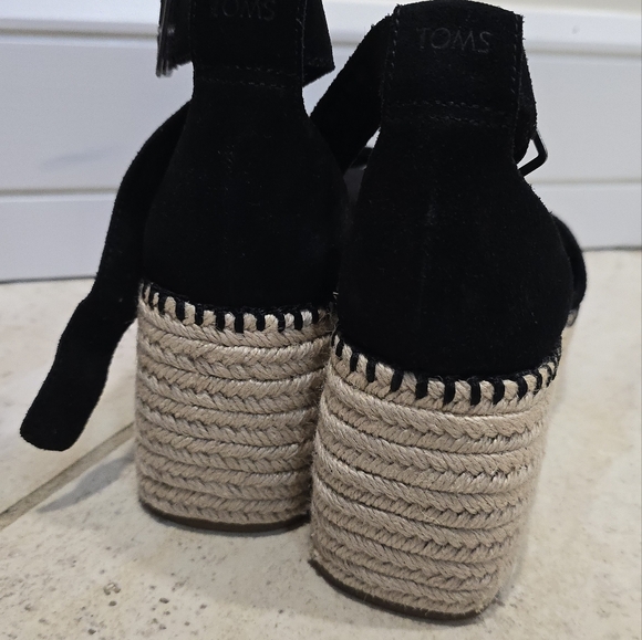 Toms Laila Suede Black Open Toe Black New With Tag - Picture 3 of 5